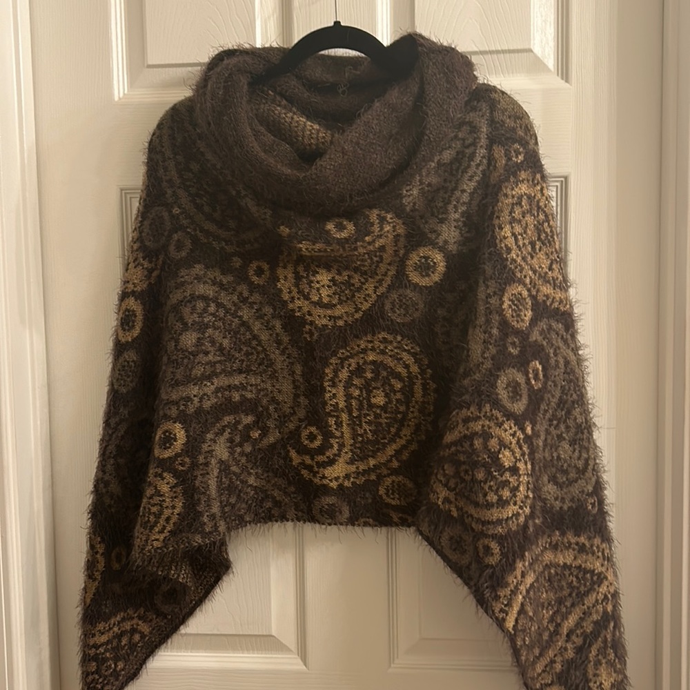 Brown paisley poncho. One size